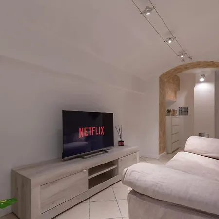 Apartment Duomo 10 On Foot Fast Wifi Smart Working Florenz